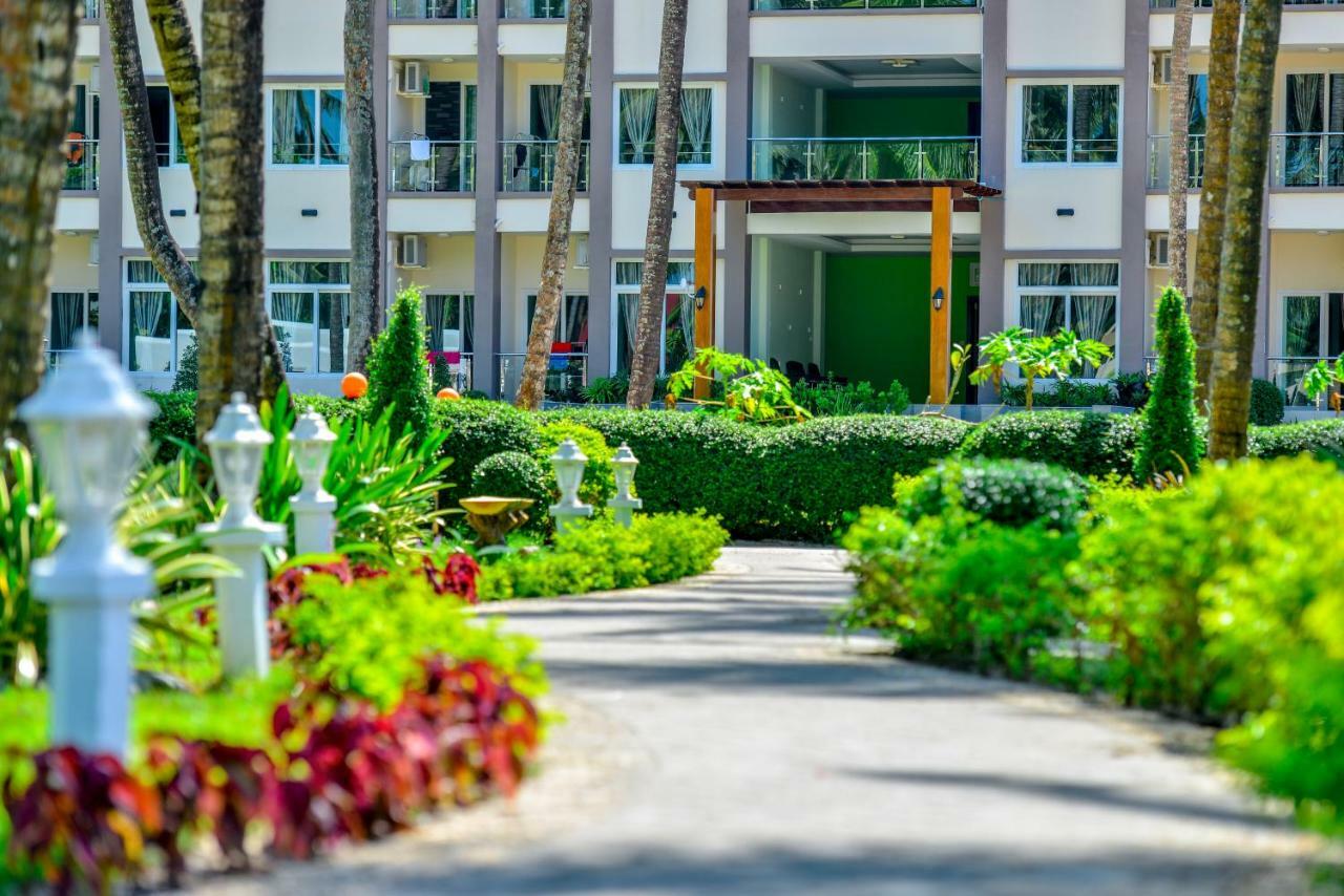 Ocean Blue Beach Hotel Ngwesaung Exterior photo